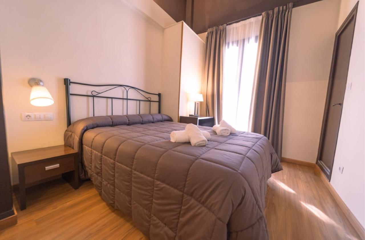 Hotel Rural Y Apartamentos Villa Engracia L'Espluga de Francoli Luaran gambar