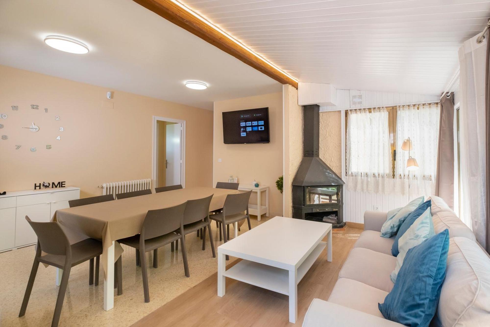 Hotel Rural Y Apartamentos Villa Engracia L'Espluga de Francoli Luaran gambar